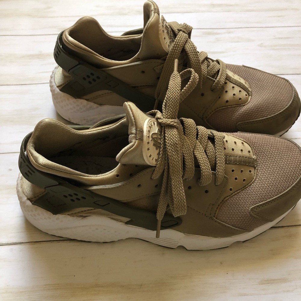 Olive Hurraches
